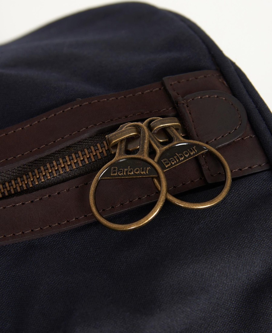 wax holdall