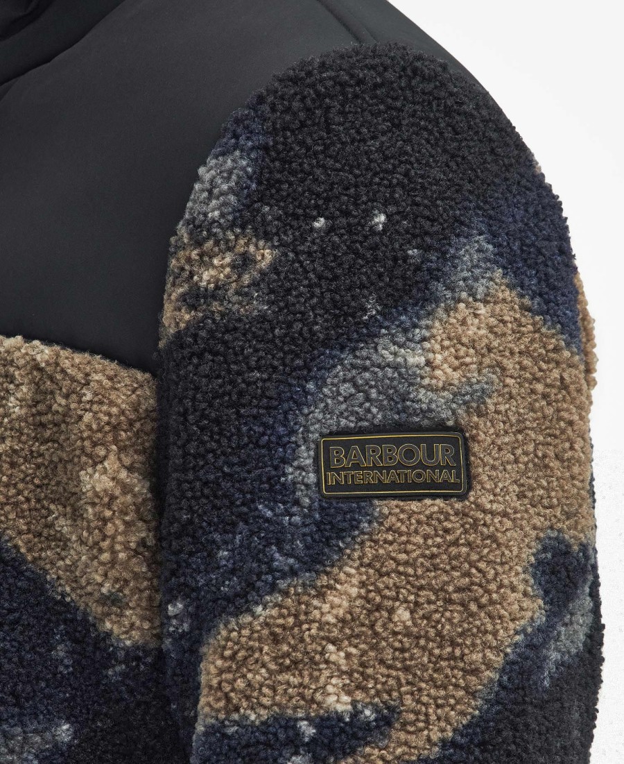 camo drafthouse fleece