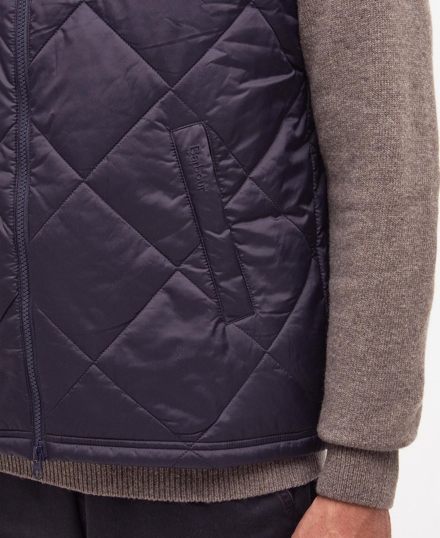 finn vest