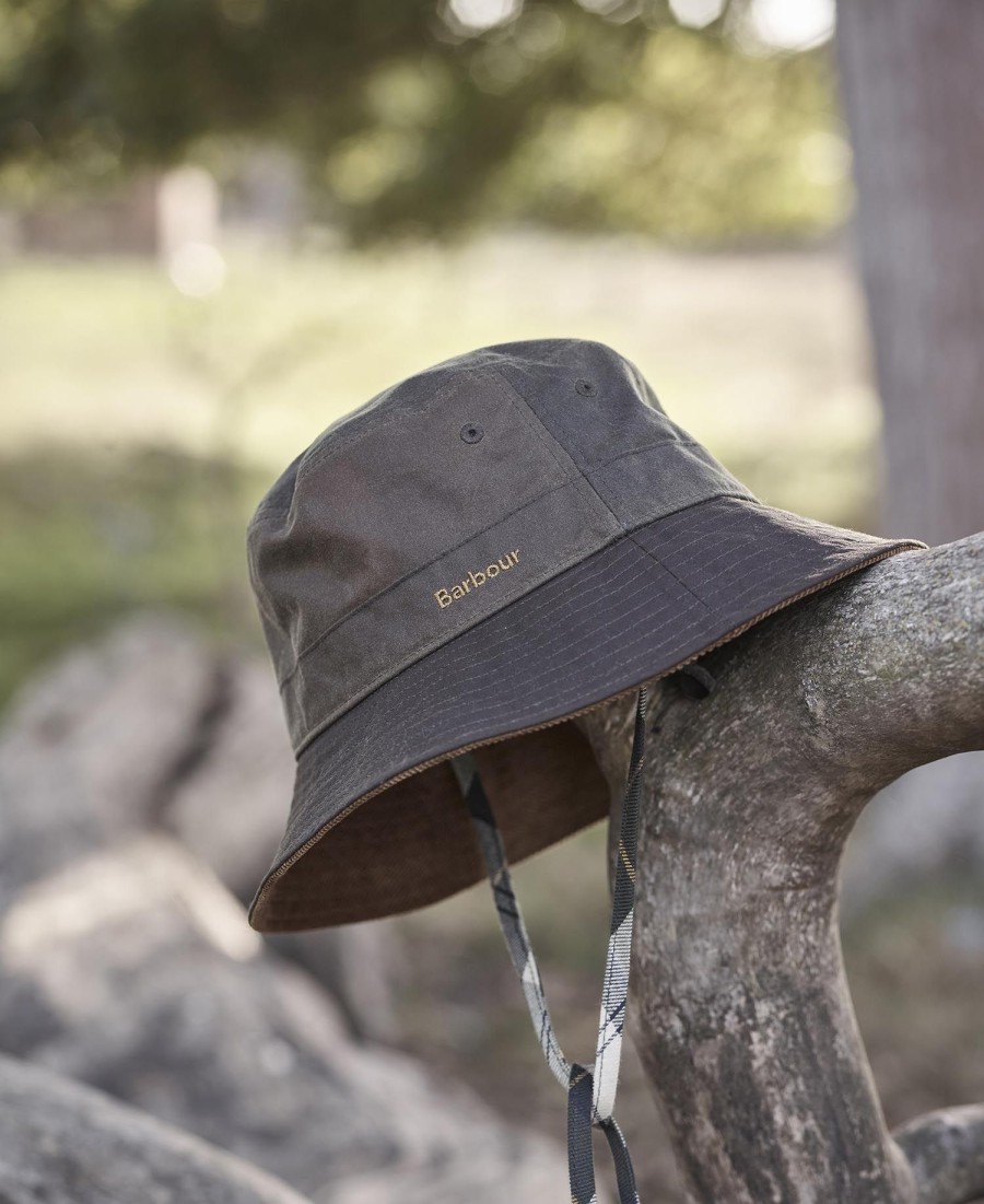 brackley wax hat