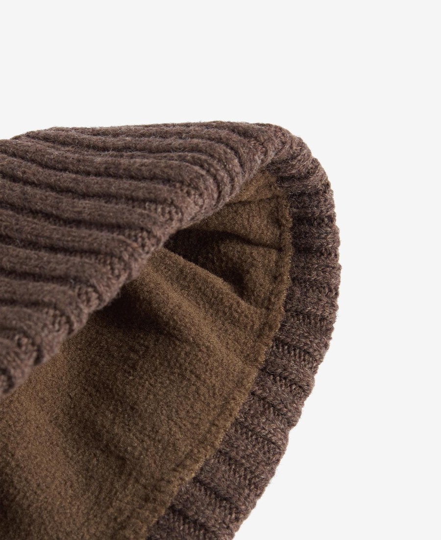 carlton beanie
