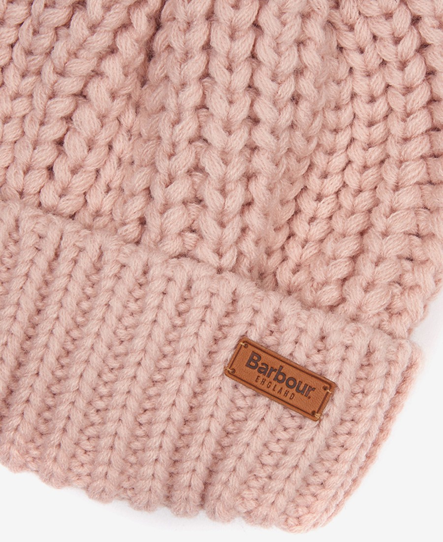 beanie saltburn