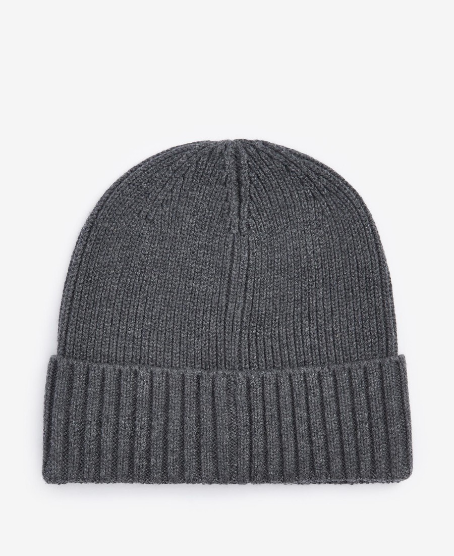 chester beanie