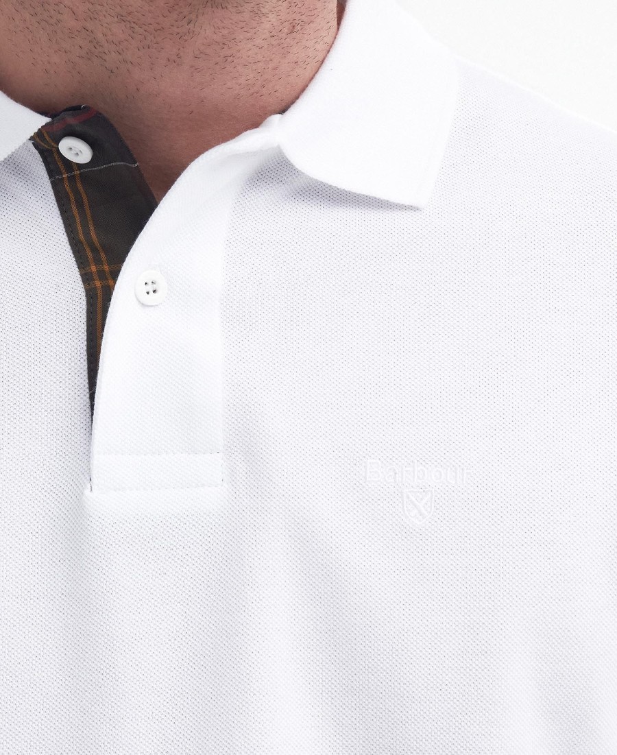 een onmisbaar poloshirt met lange mouwen.