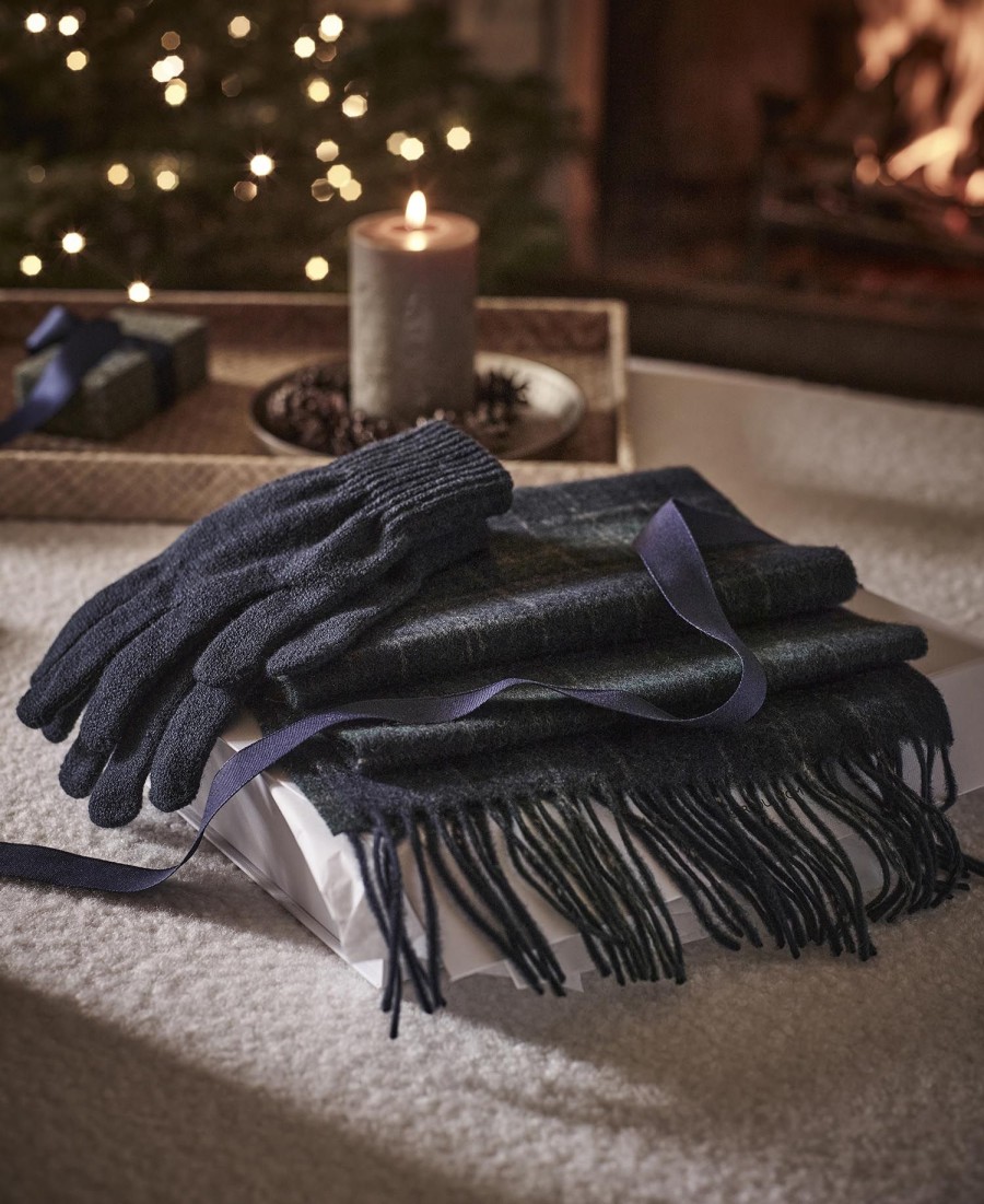cadeauset met tartan sjaal en handschoenen