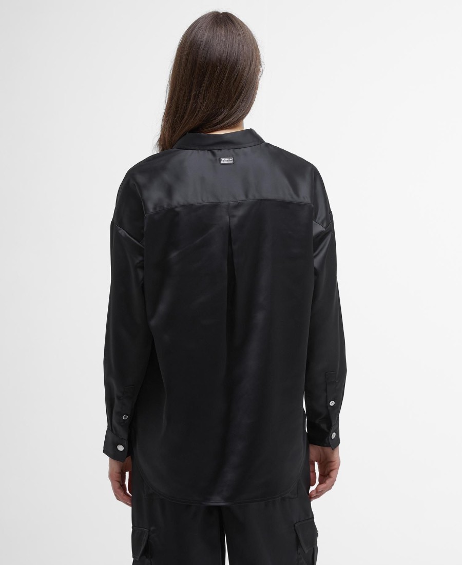 della satijnen shirt met lange mouwen