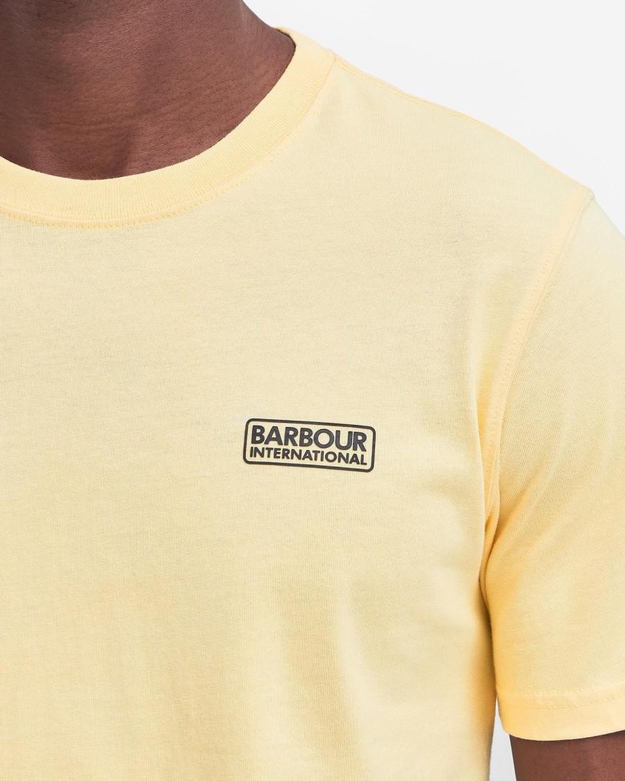 t-shirt met klein logo