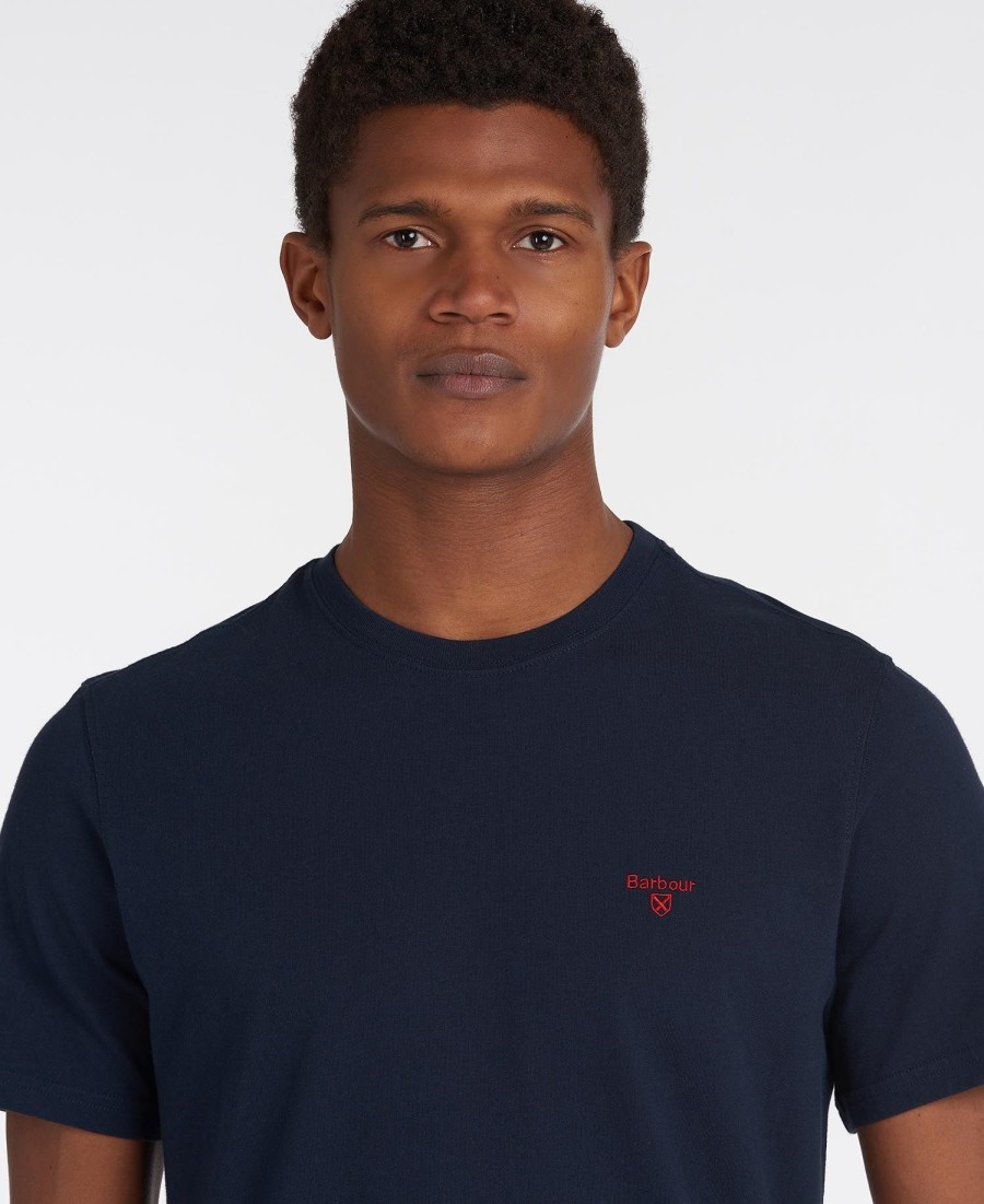 essential sports t-shirt