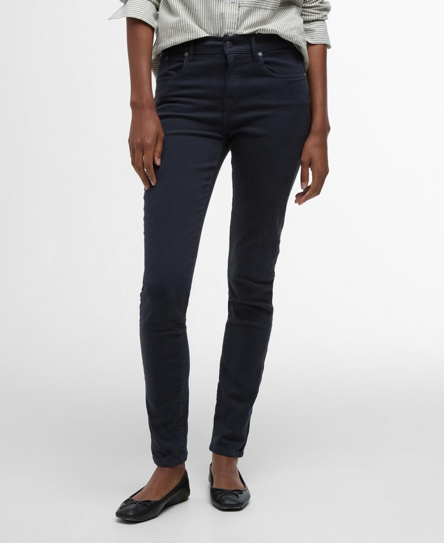 slim fit jeans
