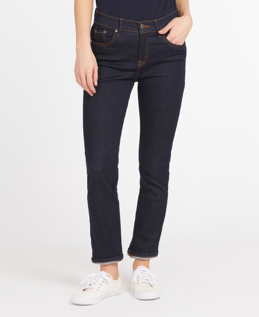 slim fit jeans