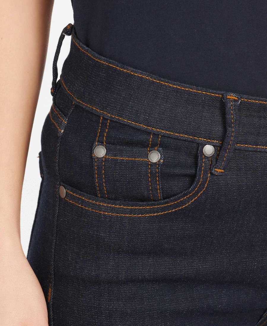 slim fit jeans