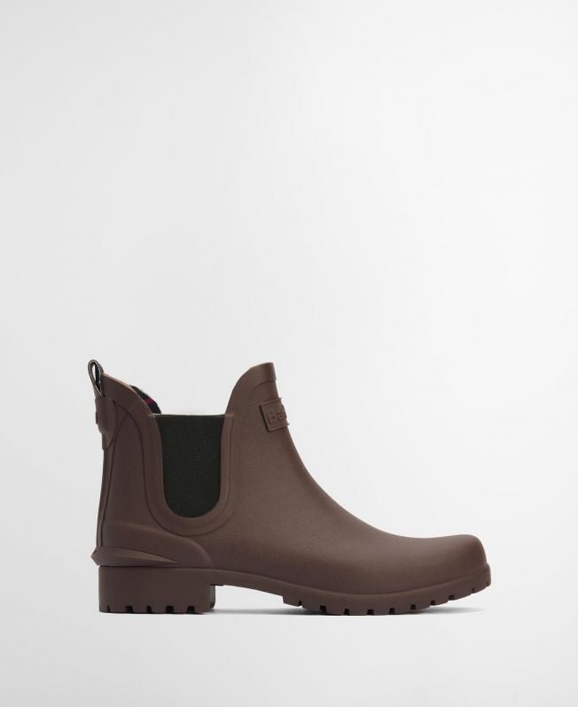 barbour the edit door alexa dorothy wellingtons