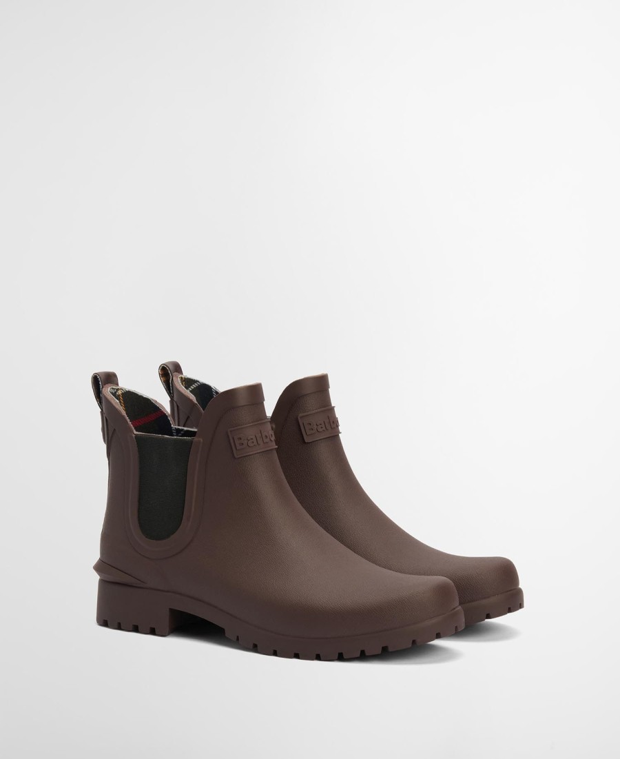 barbour the edit door alexa dorothy wellingtons